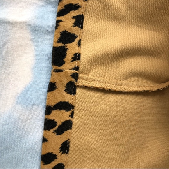 AKA Los Angeles Leopard Coat - Picture 4 of 9